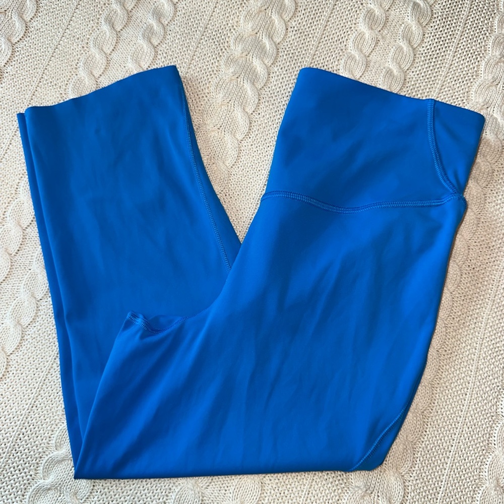 Lululemon Base Pace High-Rise Crop 17" Poolside Size 6